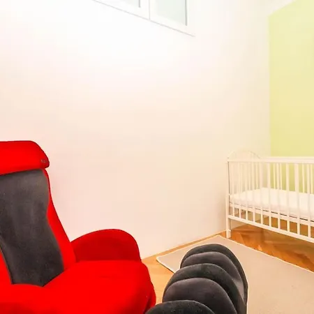 Veronika Apartamento *