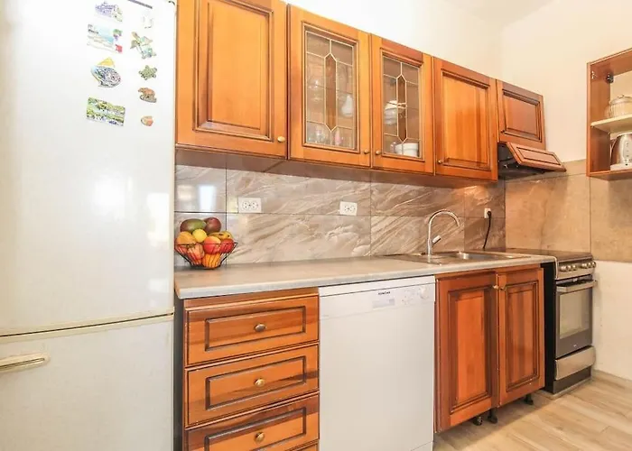 Veronika Apartamento *